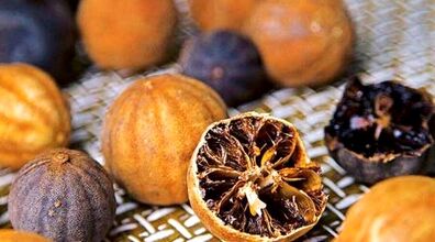 طرز تهیه شربت خنک و خوشمزه لیمو عمانی + خواص