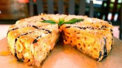 طرز تهیه کیک ماکارونی مجلسی | دستور های ساده و آسان برای پخت کیک ماکارونی