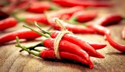 آموزش های کاربردی برای رفع تندی فلفل از دهان، دست و غذا