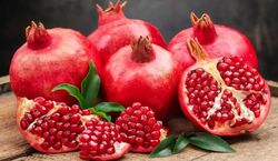 با این تکنیک برای شب یلدا انار بخر | چطوری بفهمیم انار قرمزه؟
