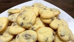 طرز تهیه شیرینی کشمشی بدون فر | دستور فوری پخت شیرینی کشمشی
