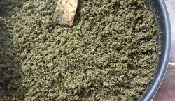 اگه قورمه سبزی جا افتاده میخوای، سبزیش رو اینطوری سرخ کن! 