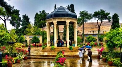 فال حافظ امروز شنبه 10 آبان 1404؛ حکمت امروز