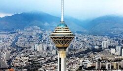 عبور اشیاء ناشناس از آسمان تهران + عکس
