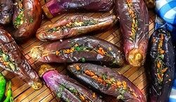 روش تهیه ترشی بادمجون شکم پر با طعمی عالی + نکات 