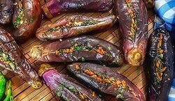 روش تهیه ترشی بادمجون شکم پر با طعمی عالی + نکات 
