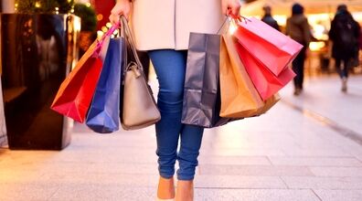 از کجای کیش، چی بخریم؟ |  به صرفه ترین مراکز خرید کیش! + عکس