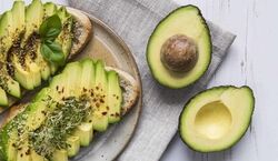  همه چیز درباره خواص آووکادو برای سلامت بدن + طبع 