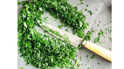 روش اصولی فریز کردن سبزی قورمه سبزی  | روش صحیح نگهداری سبزی در فریزر