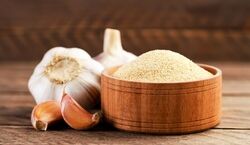 طرز تهیه پودر سیر خانگی به روش بازاری ها + فیلم 