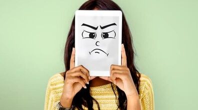 متولدین هر ماه از چی بیشتر ناراحت میشن؟ |‌ چی حال متولدین ماه های مختلف رو بد میکنه؟