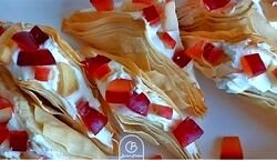 شیرینی تر میوه ای فوری، برای پذیرایی شیک و مجلسی + طرز تهیه