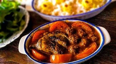 طرز تهیه خورش بادمجان مجلسی با گوشت قلقلی! | خورش بادمجونو متفاوت تر از همه بپز!