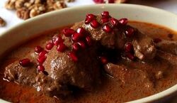دیگه تو خورشت فسنجان گردو نریز!؟ | اینایی که من میگم جایگزین گردو و رب انار کن