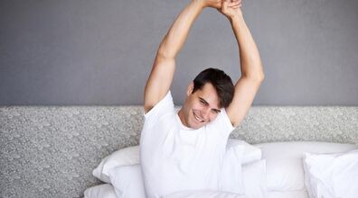 بعد بیدار شدن از خواب حتما این ورزش ها رو انجام  بده + آموزش