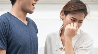قاتل بوی بد دهان پیدا شد! | درمان بوی بد دهان با چند داروی گیاهی +ویدئو