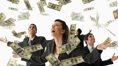 ایرانی ها با چقدر درآمد ماهیانه احساس خوشبختی می کنند؟
