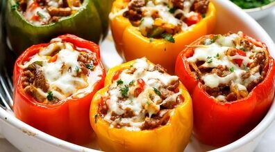 طرز تهیه فلفل دلمه ای شکم پر مجلسی | روش پخت فلفل دلمه ای شکم پر با پنیر پیتزا