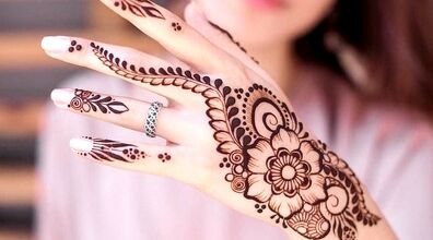 متنوع ترین ایده های نقش حنا روی دست و پا | اینجوری حنا بزن همه کف کنن