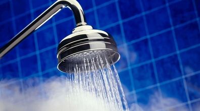 اشتباهی که نباید در حمام صبحگاهی مرتکب شوید
