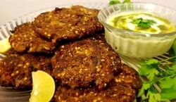 چپلی کباب افغانستانی خوشمزه و لذیذ با گوشت چرخ کرده + طرز تهیه