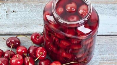 طرز تهیه کمپوت گیلاس خانگی | با رعایت این نکات کمپوت ماندگاری بیشتری داره 